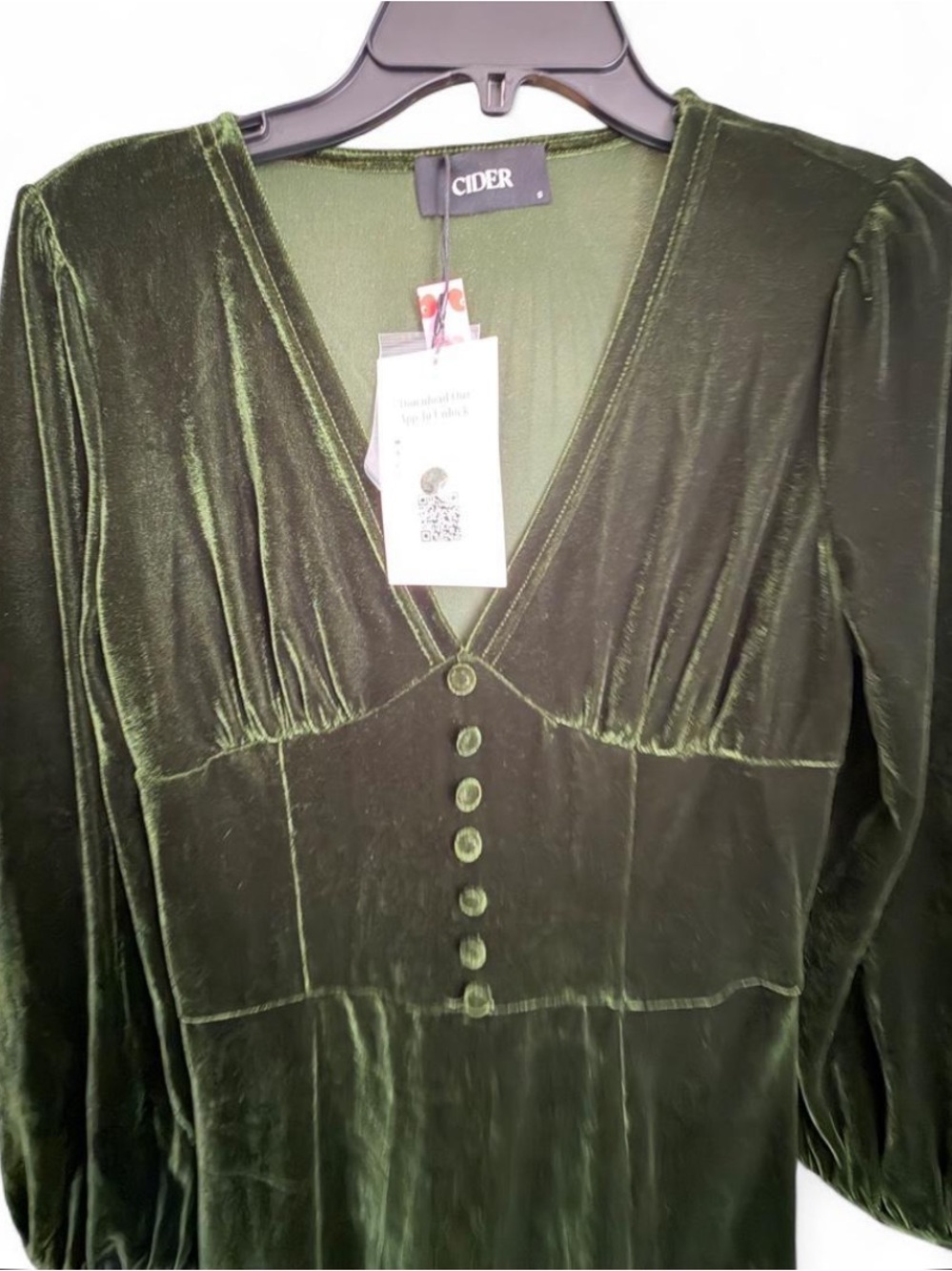 Cider Dark Green Velvet Long Sleeve Midi Dress - Picture 5 of 7